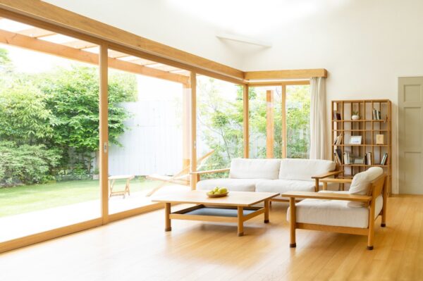 窓・サッシリフォームの費用相場は？2026年補助金でお得に寒さを解消